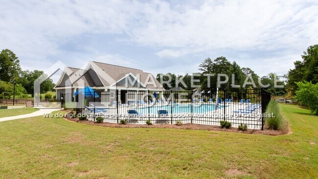 Building Photo - 222 Arnewood Cir
