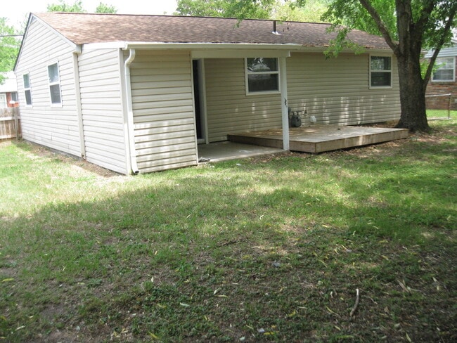 Building Photo - Lovely 3 BR single family home in Hampton