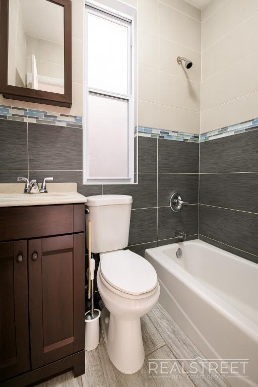 Floorplan - 168 7th Ave