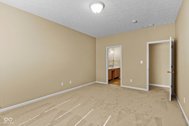 Building Photo - 1241 Elm Grove Ln