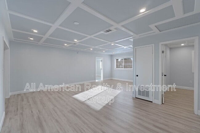 Building Photo - 19 Eglin St
