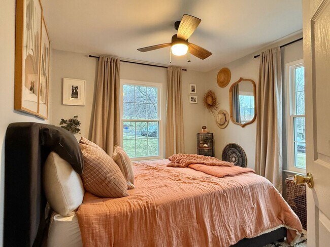 Building Photo - 602 Hamilton St