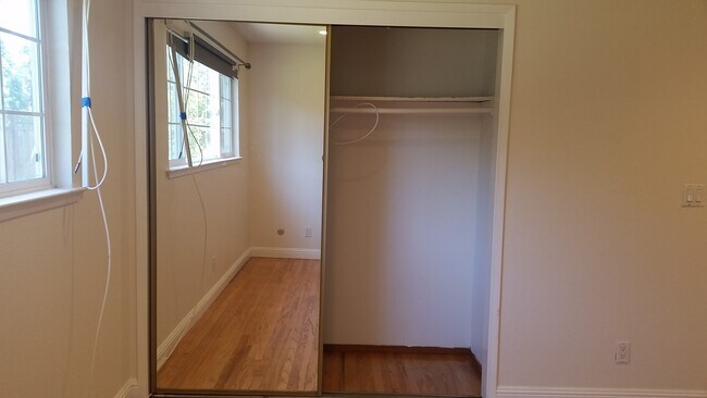 Building Photo - 34199 Cromwell Pl