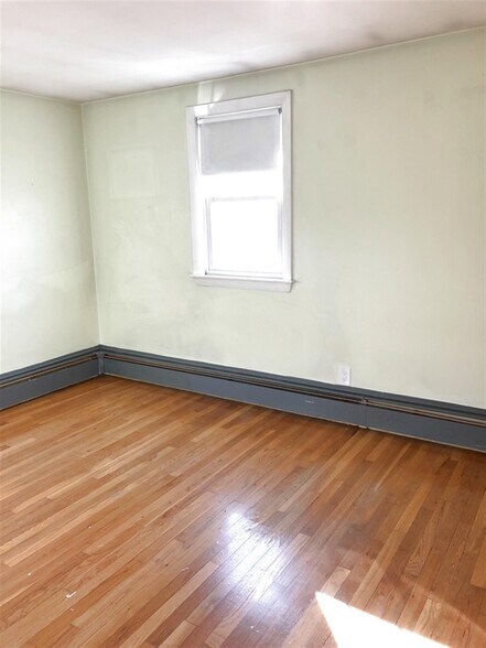 Building Photo - 88 North St