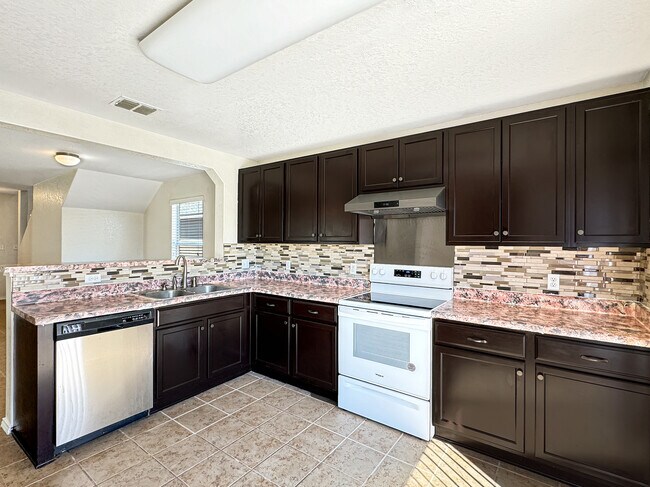 Building Photo - 11842 Silver Coins