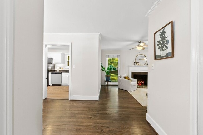 Building Photo - Sought after Madison Park House for Rent