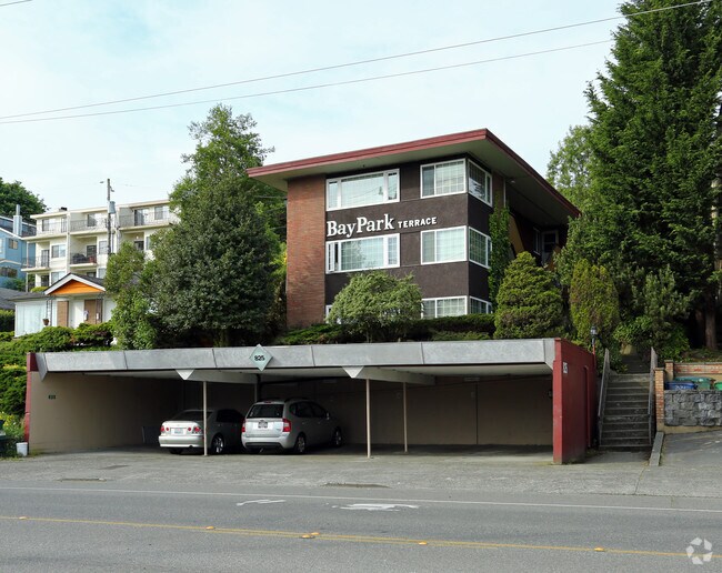 Primary Photo - Bay Park Terrace