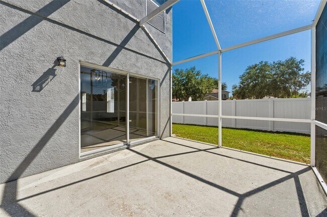 Building Photo - 10238 Perthshire Cir