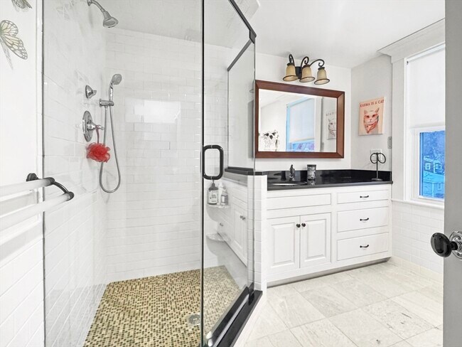 Building Photo - 7 Sanborn Terrace