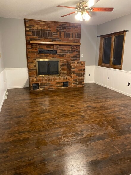 Building Photo - 2182 S El Centro Ct