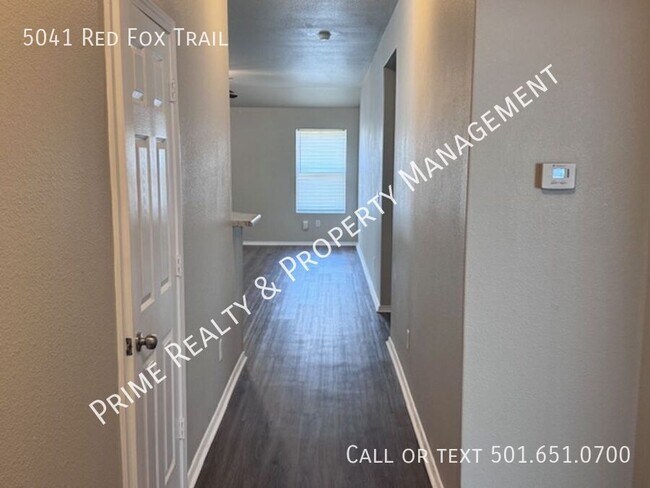Building Photo - 5041 Red Fox Trl