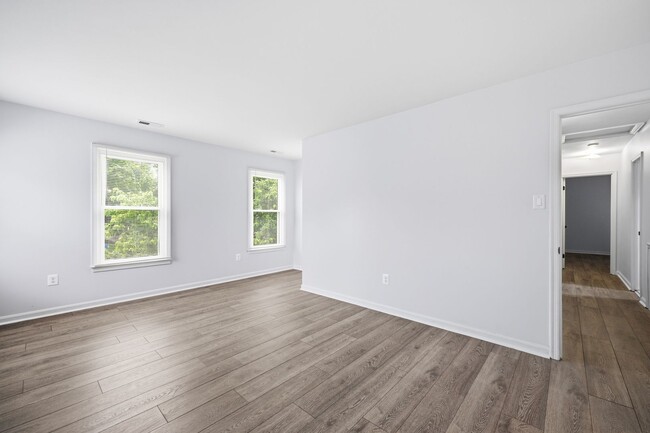 Building Photo - 10609 Oxford Ct