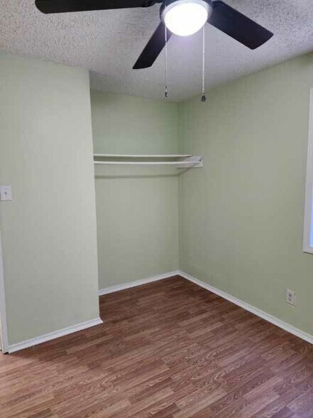 Building Photo - 3367 E Tuskegee Cir