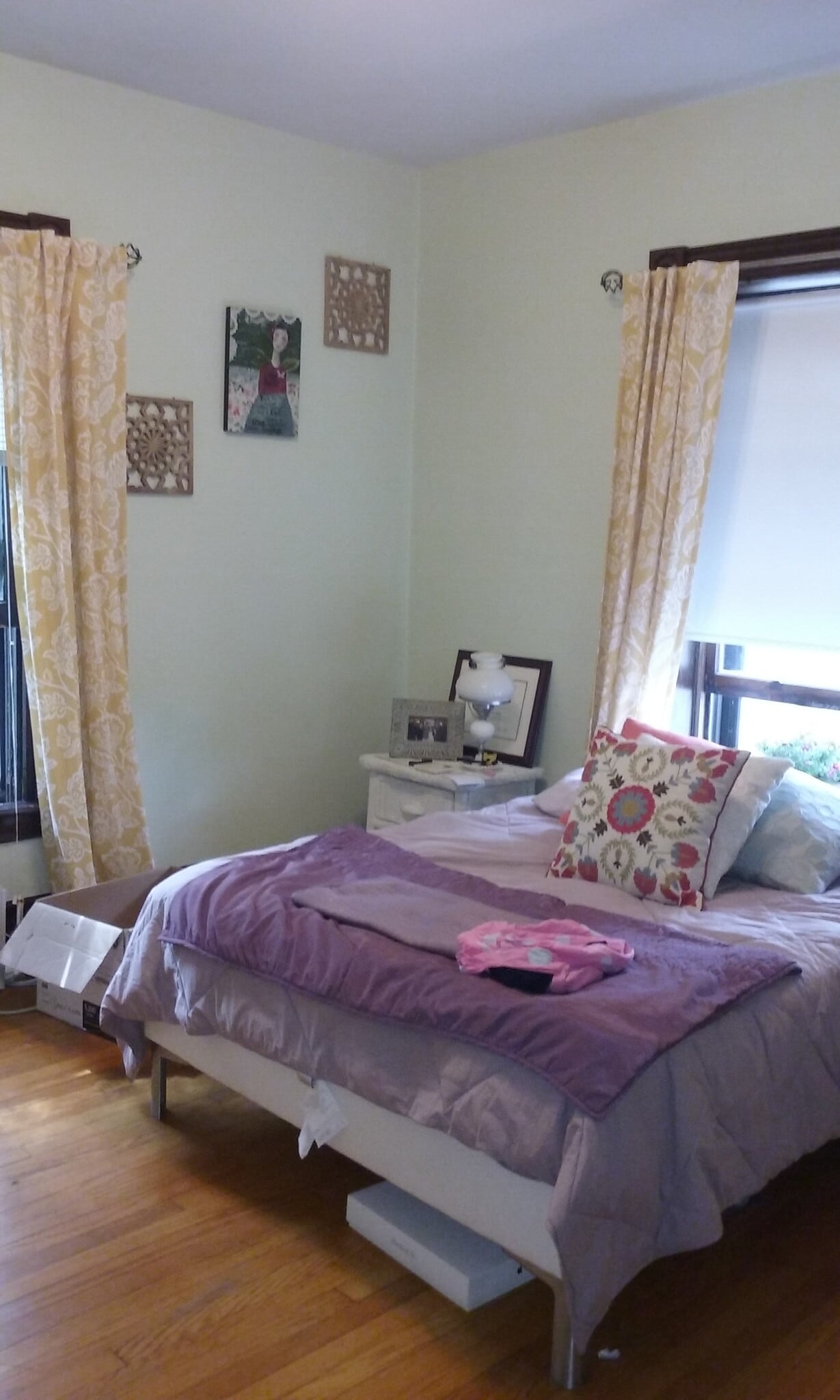 Bedroom 1 - 522 N Division St