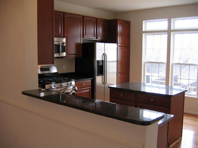 Building Photo - 2386 Abington Dr