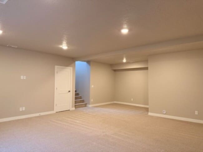 Building Photo - Beautiful Home new construction