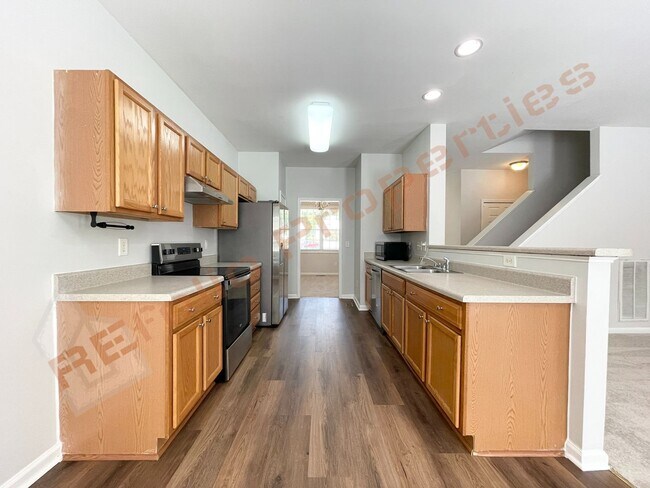 Building Photo - 112 Taylors Creek Ct