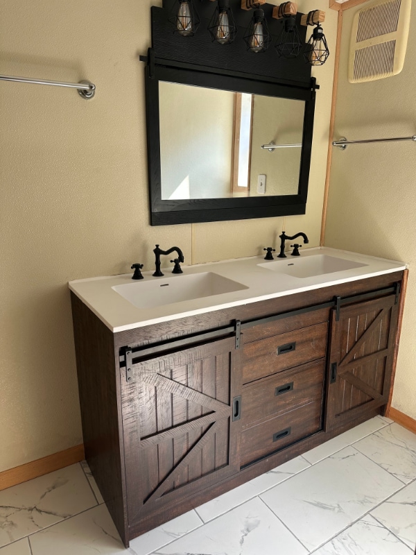 Building Photo - 125 County Line St