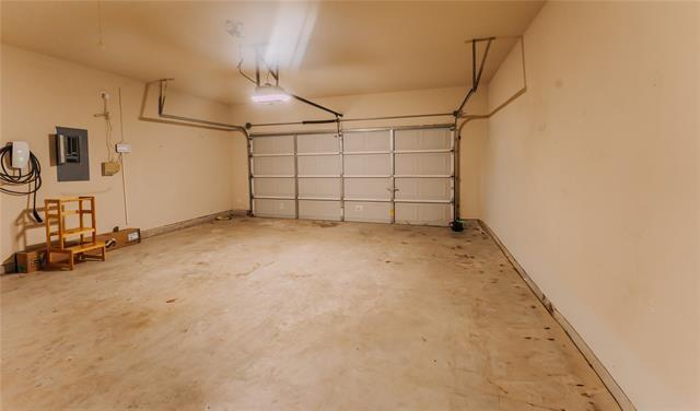 Building Photo - 8132 Black Ash Dr