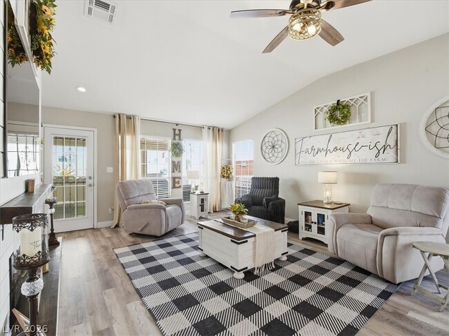 Building Photo - 4904 Winterset Dr