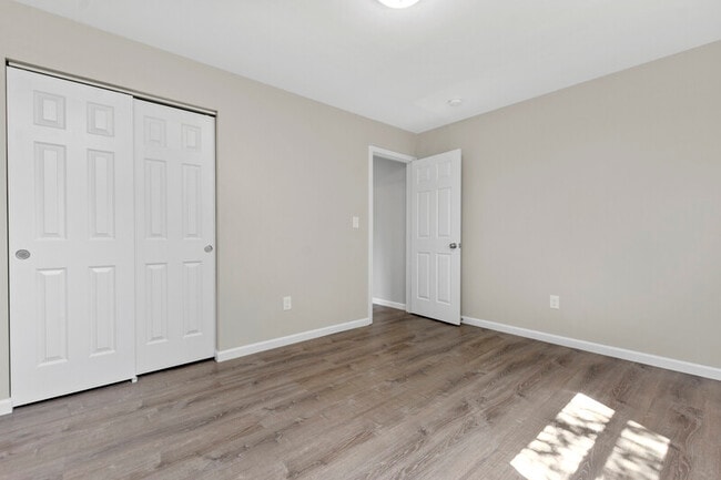 Building Photo - 14524 Fox Chase Dr