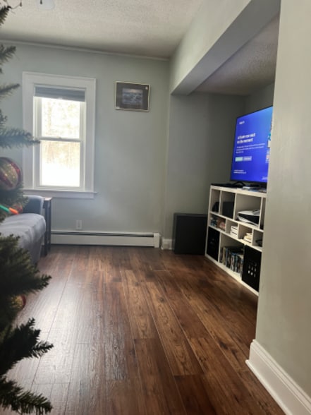 Building Photo - 116 Faneuil St