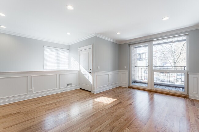 Building Photo - 4017 N Monticello Ave