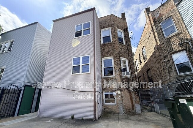 Building Photo - 2524 W Cortez St