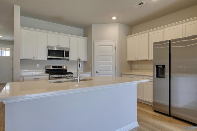 Building Photo - 112 Willow Rose Ln