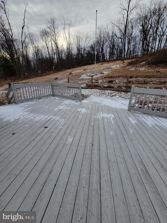 Building Photo - 320 Troutman Rd