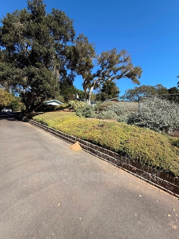 Building Photo - 17959 Berta Canyon Rd