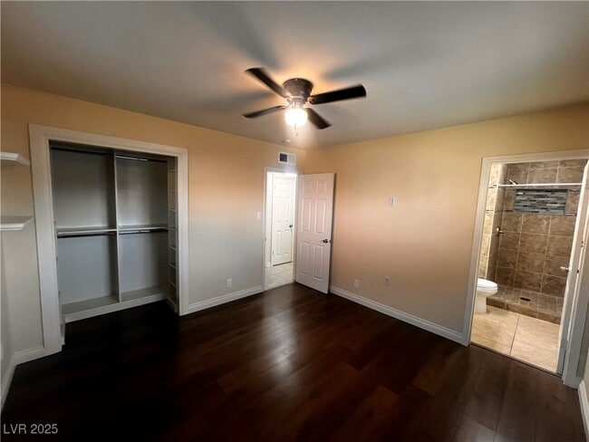 Building Photo - 4221 El Conlon Ave