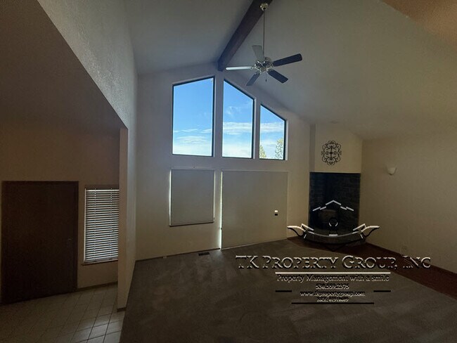 Building Photo - 17574 Patricia Way