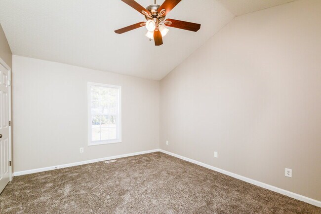 Building Photo - 40 Bent Creek Ct