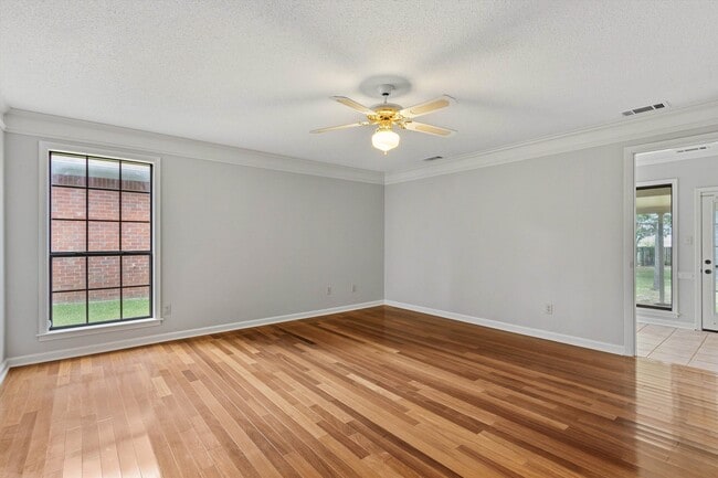 Building Photo - 3738 Brook Trail Ln