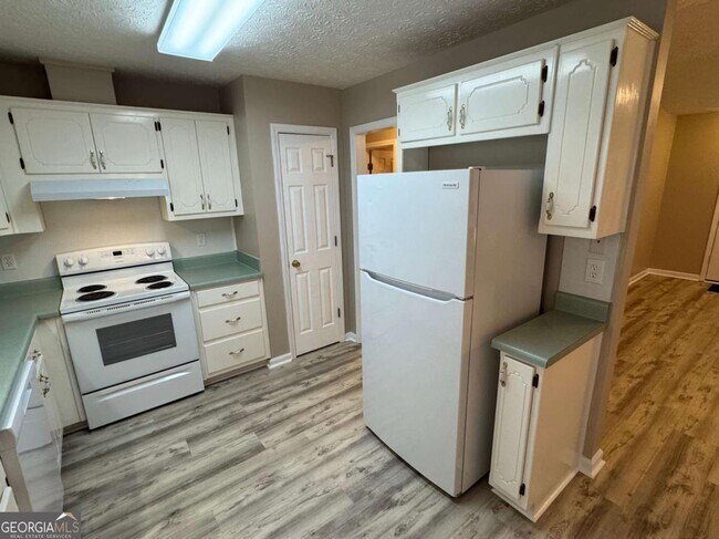 Building Photo - 55 Belmont Cir