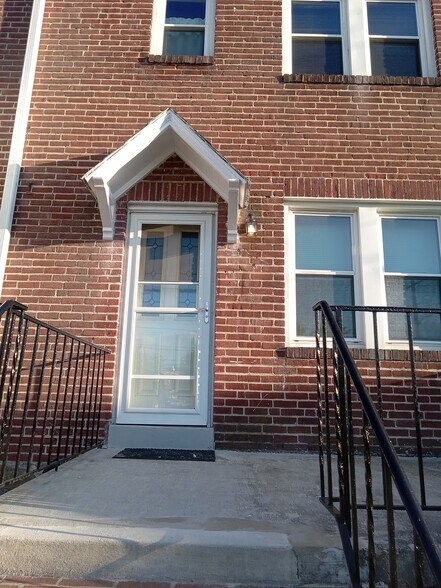 Building Photo - 503 Campbells Ln