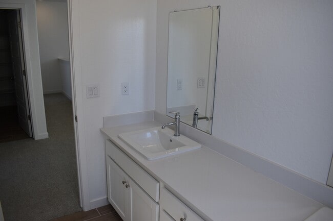 Building Photo - 1184 Atlantica Dr S