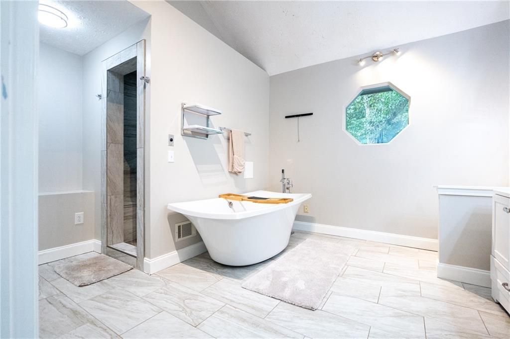 Building Photo - 2749 Fieldstone Dr