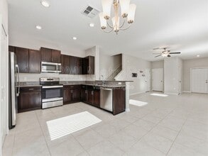 Building Photo - 9727 Mulberry Marsh Ln