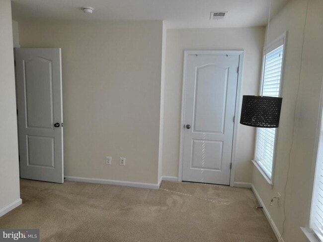 Building Photo - 25117 Sweet Myrtle Square