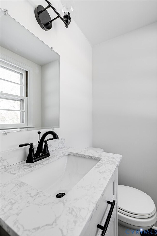 Building Photo - 5532 Jessup Rd