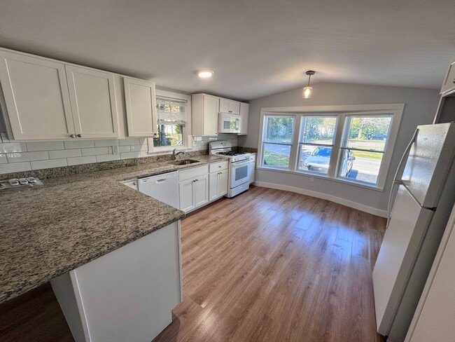 Primary Photo - Renovated 2-bedroom Single Family in Dover, NH! | Heated Floors! | $300 Off/month until June 2026!