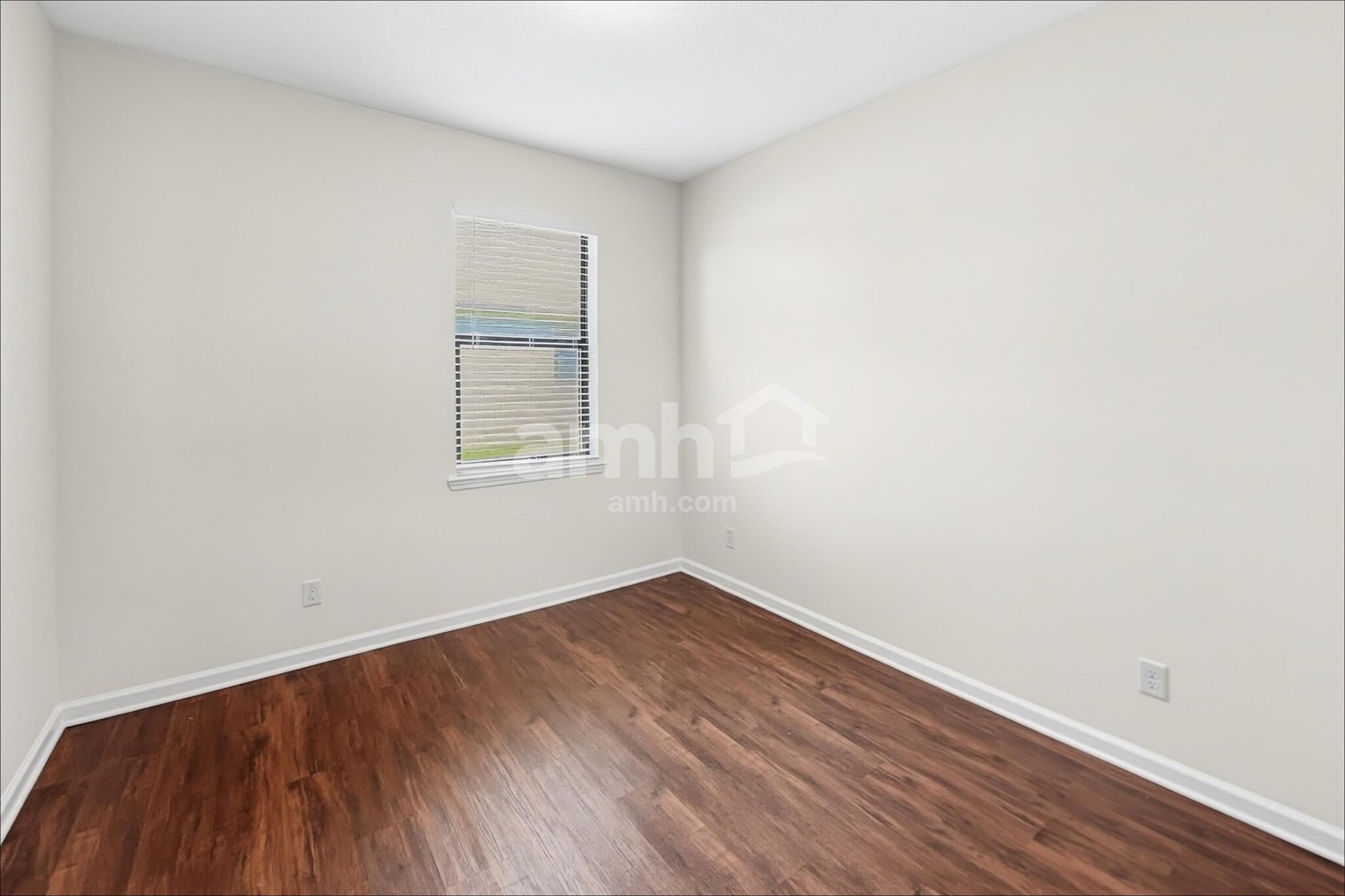 Building Photo - 5562 107th Terrace E