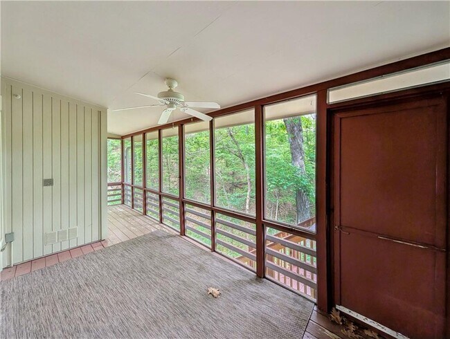 Building Photo - 1 Mellor Ct