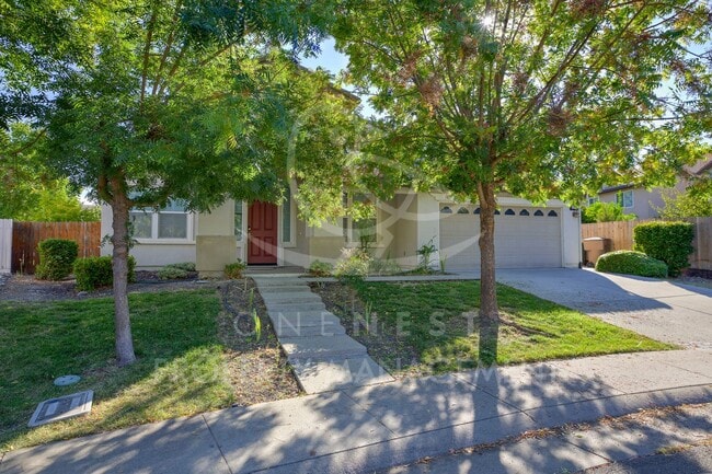 Building Photo - Twelve Bridges beauty! | Backed up to miles of walking paths