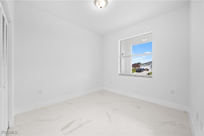 Building Photo - 1138 Ichabod Ave