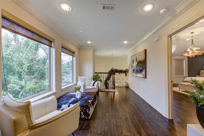 Building Photo - 13431 Preston Cliff Ct