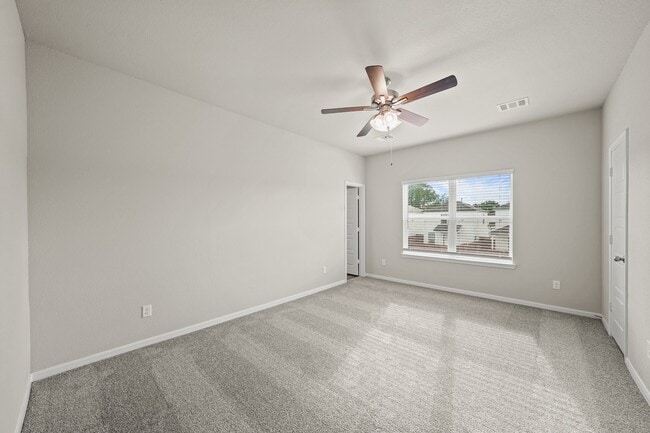 Building Photo - 3516 Lazy J Drive