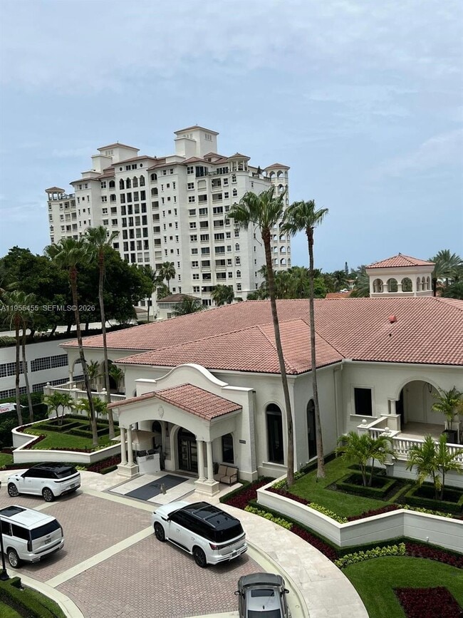 Building Photo - 19955 NE 38th Ct